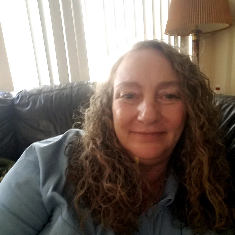 Meet your Posher, Pamela